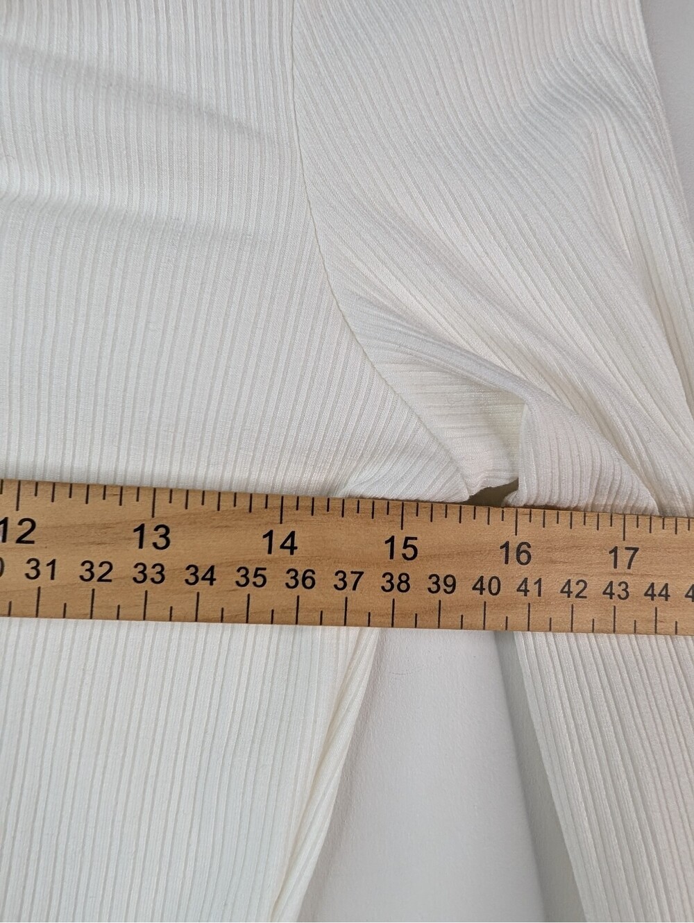 NWT Cider Ribbed Ruffle Button Front Cardigan White Size Small - Picture 5 of 5
